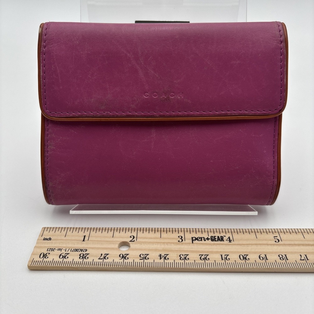 Vintage Leather Coach Bi-Fold French Purse Card Wallet Button Pocket Pink 7823
